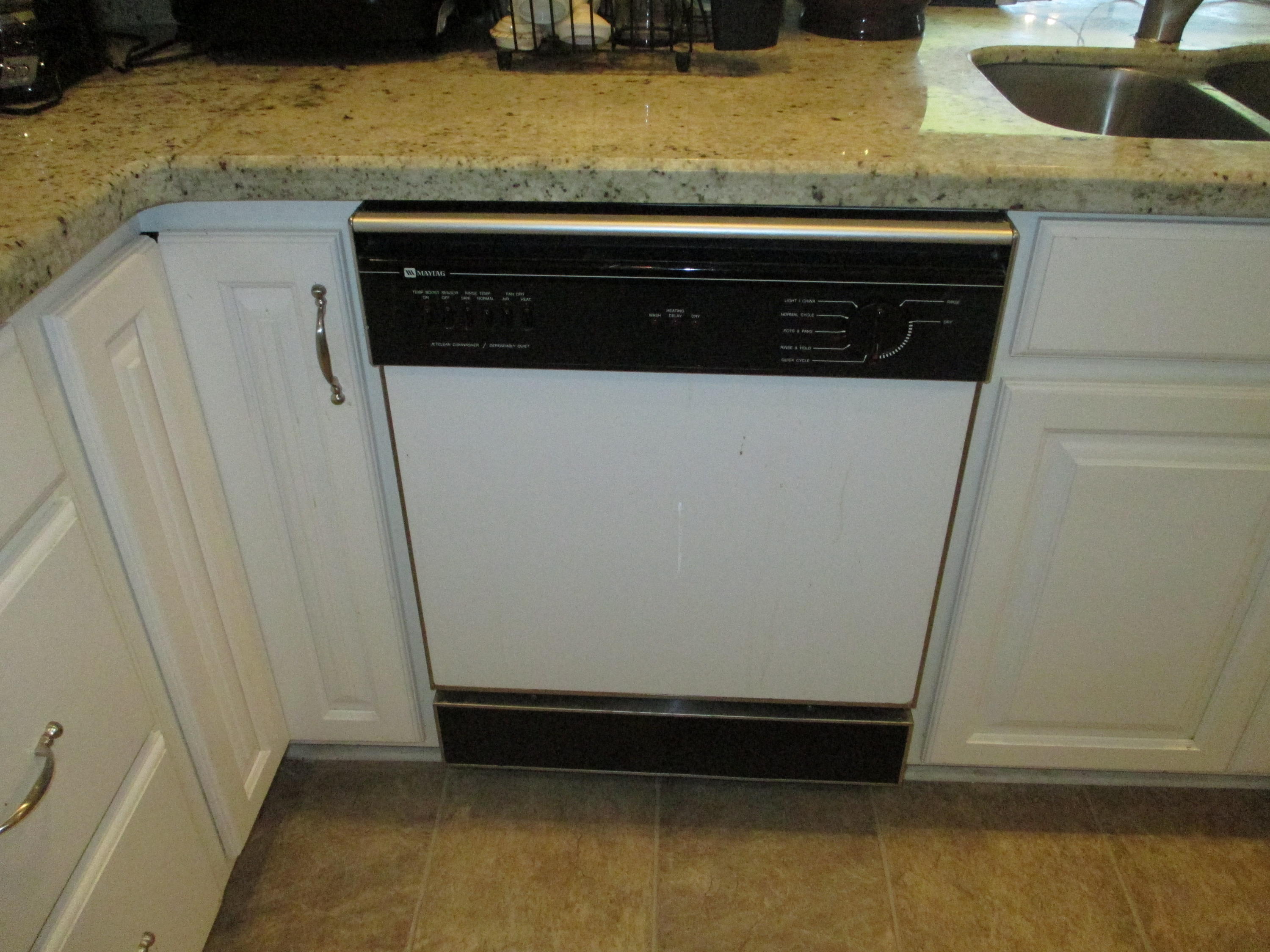 2007 Southwest Roma Way Boynton Beach, FL 33426 - Photo 14 of 46 DISHWASHER