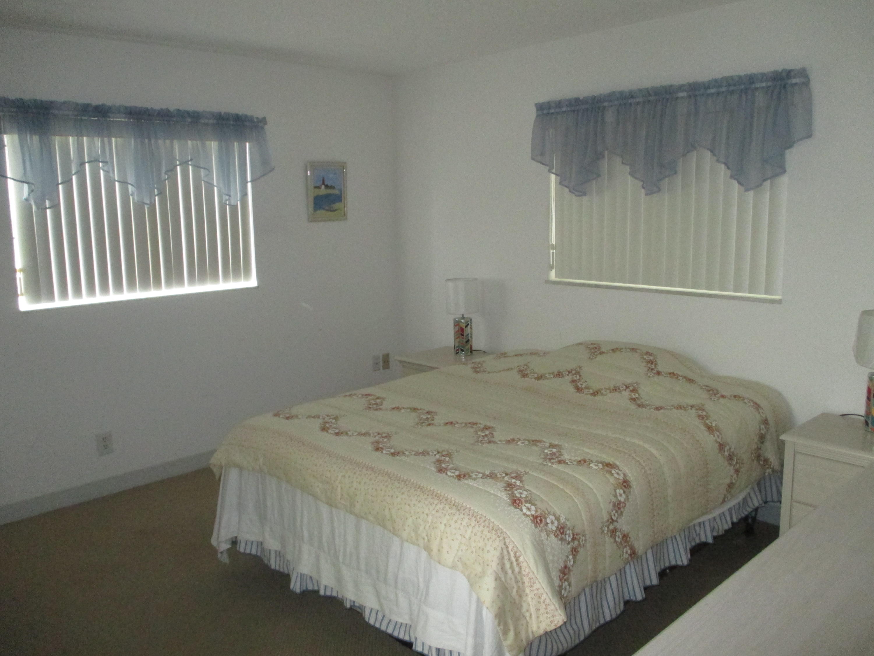 2007 Southwest Roma Way Boynton Beach, FL 33426 - Photo 29 of 46 MASTER SUITE #2