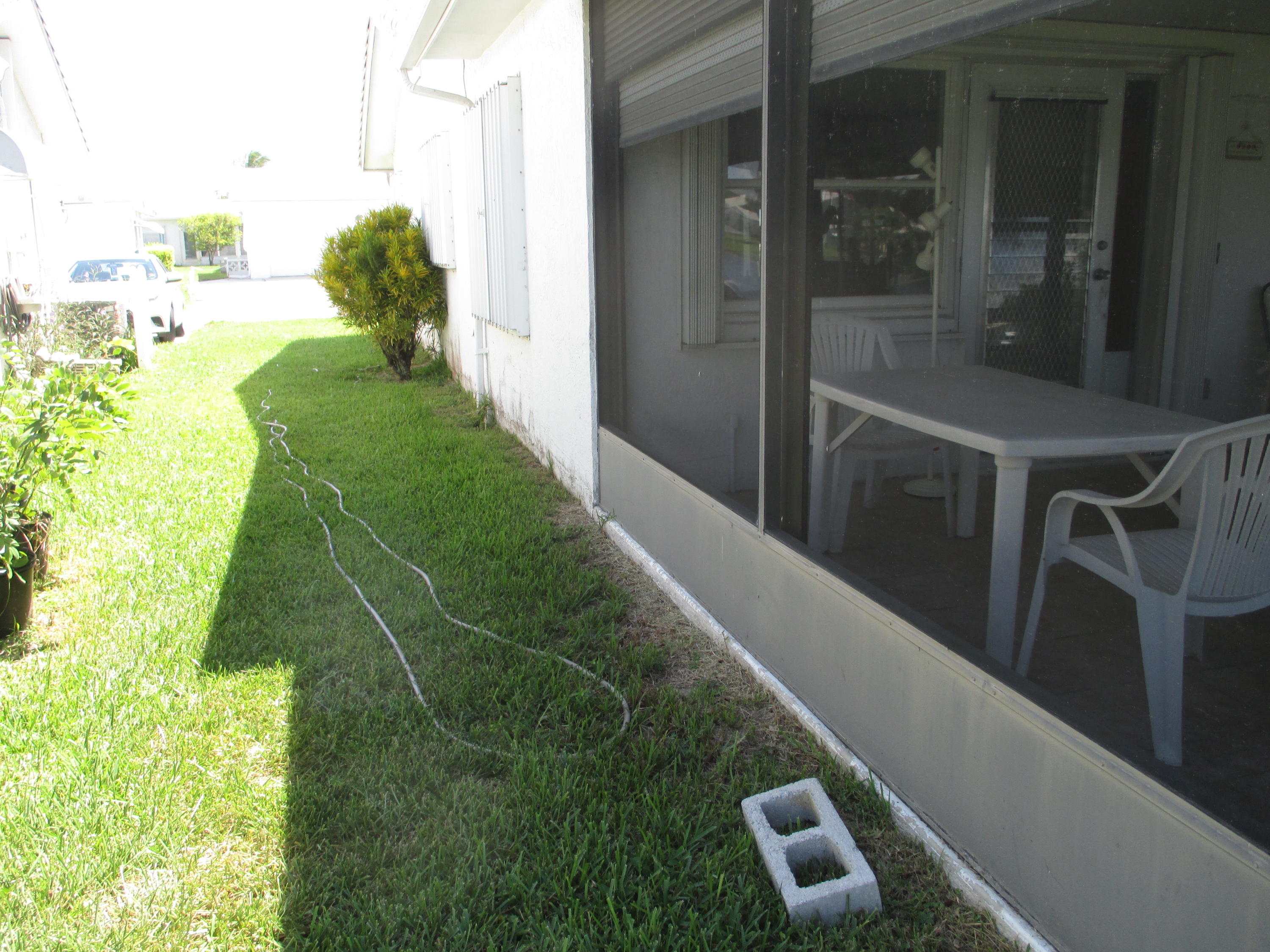 2007 Southwest Roma Way Boynton Beach, FL 33426 - Photo 45 of 46 EAST SIDE