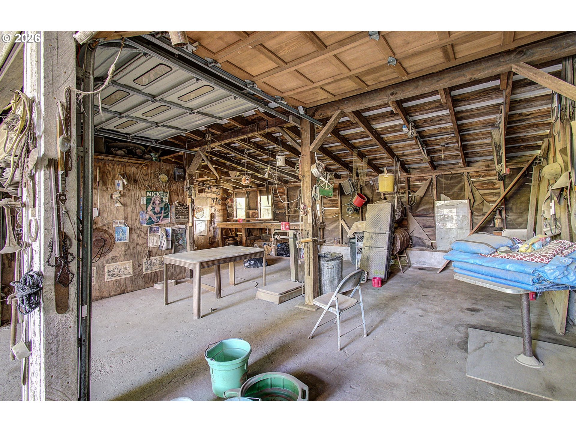 41615 Northeast Cedar Ridge Road Amboy, WA 98601 - Photo 34 of 44 a view of a chairs and table in a patio