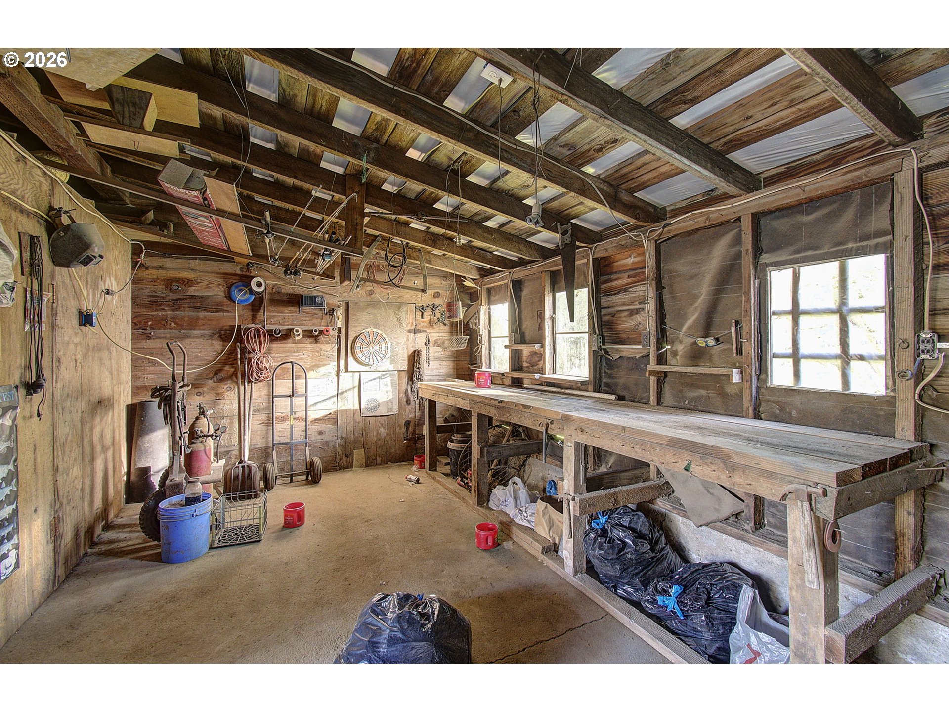 41615 Northeast Cedar Ridge Road Amboy, WA 98601 - Photo 35 of 44 a view of a porch with furniture