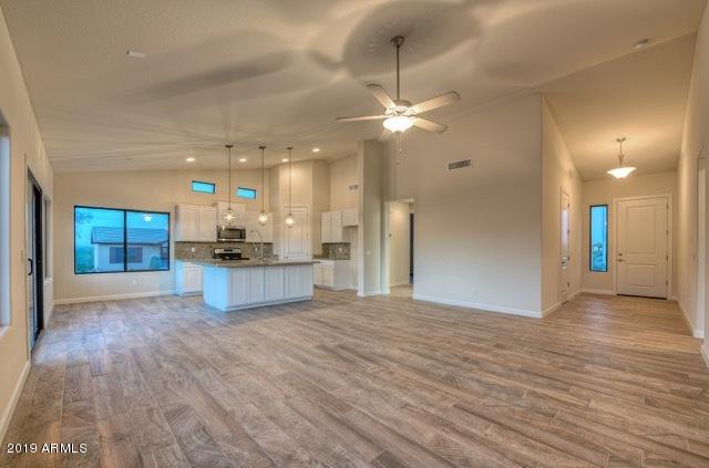 316 North Boyd Road Apache Junction, AZ 85119 - Photo 12 of 33 1658 23