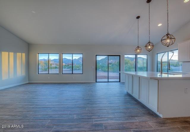 316 North Boyd Road Apache Junction, AZ 85119 - Photo 13 of 33 1658 026