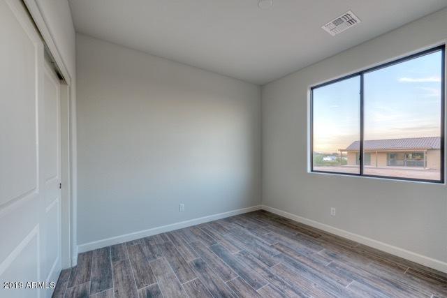 316 North Boyd Road Apache Junction, AZ 85119 - Photo 29 of 33 1658 030