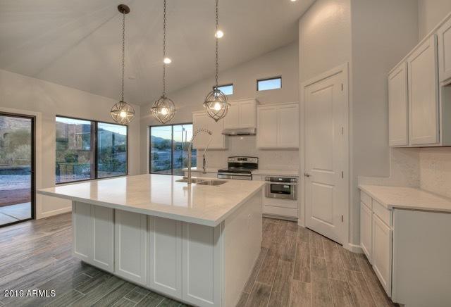 316 North Boyd Road Apache Junction, AZ 85119 - Photo 9 of 33 1658 015