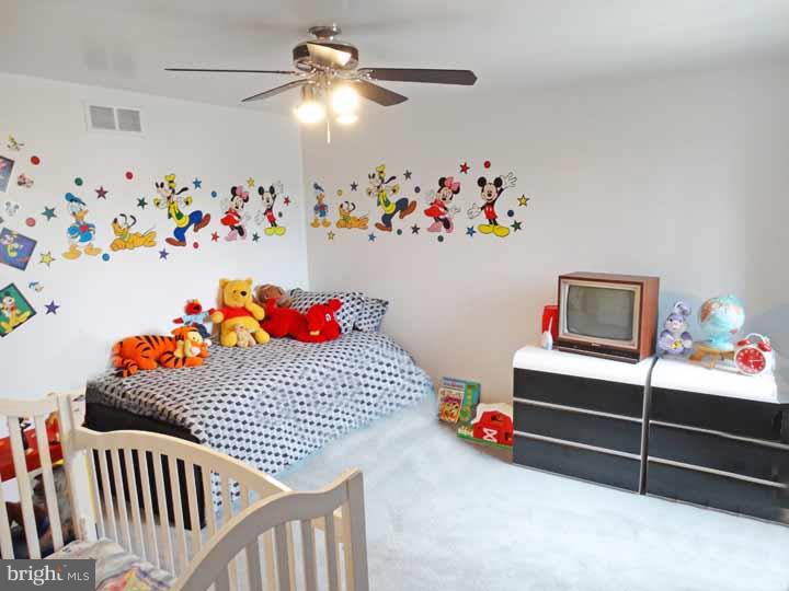95 Snowflake Road Huntingdon Valley, PA 19006 - Photo 19 of 25 Bedroom