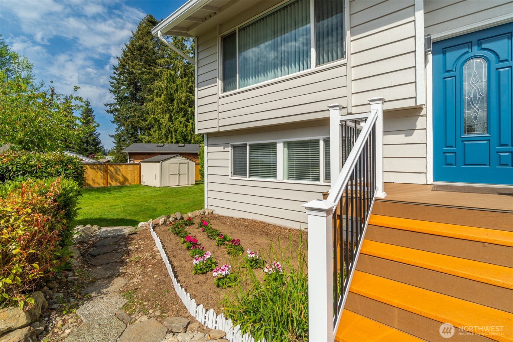 20915 80th Place West Edmonds, WA 98026 - Photo 3 of 40