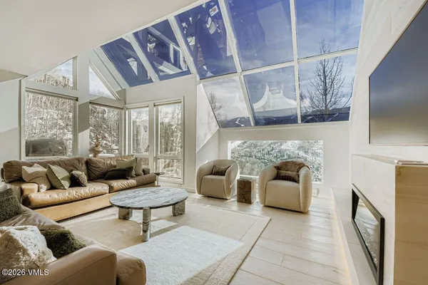 $2,785,000 | 770 Potato Patch Drive, Unit 14, Vail, CO 81657