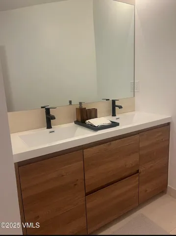 $2,975,000 | 770 Potato Patch Drive, Unit 14, Vail, CO 81657