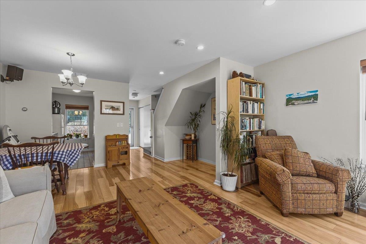 157 Rivers Edge Drive Burlington, VT 05408 - Photo 11 of 24 Gallery Image 11