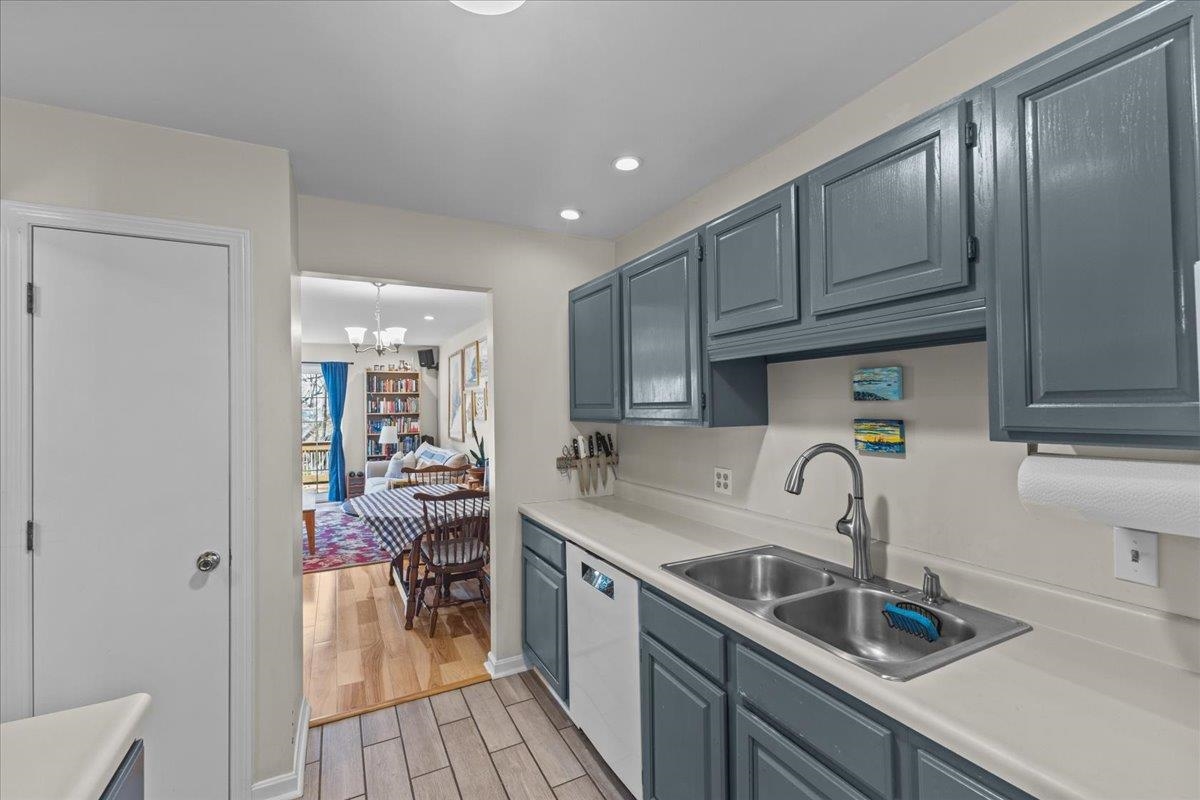 157 Rivers Edge Drive Burlington, VT 05408 - Photo 7 of 24 Gallery Image 7