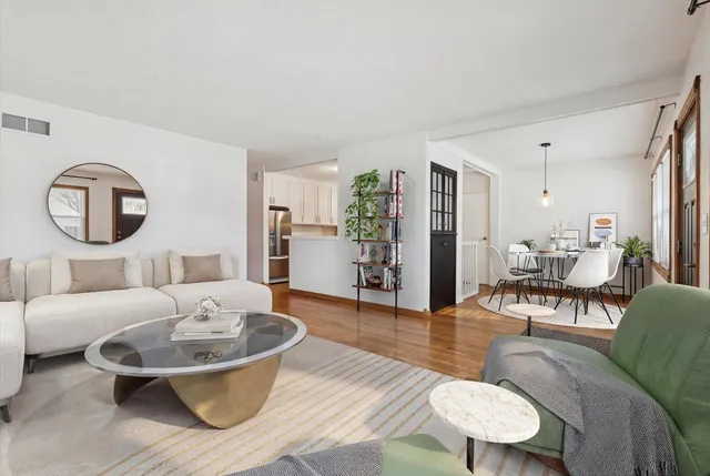 $225,000 | 2317 Washington Lane, Davenport, IA 52804