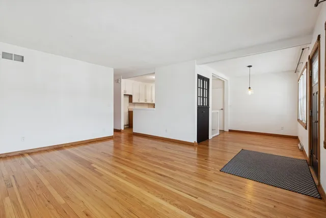 $225,000 | 2317 Washington Lane, Davenport, IA 52804