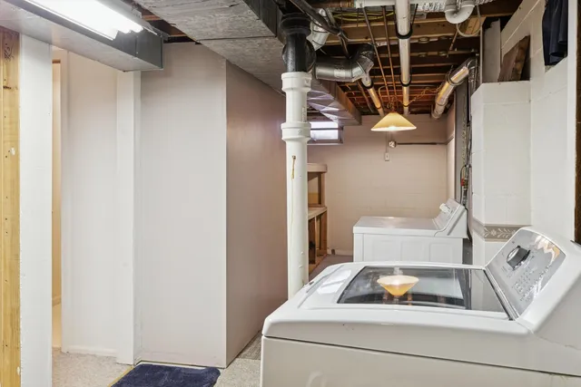 $225,000 | 2317 Washington Lane, Davenport, IA 52804