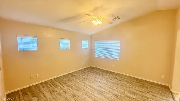 $1,950 | 6044 Salsbury Cove Drive, North Las Vegas, NV 89081