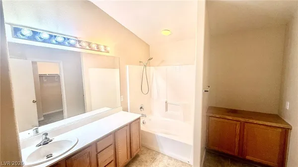 $1,950 | 6044 Salsbury Cove Drive, North Las Vegas, NV 89081