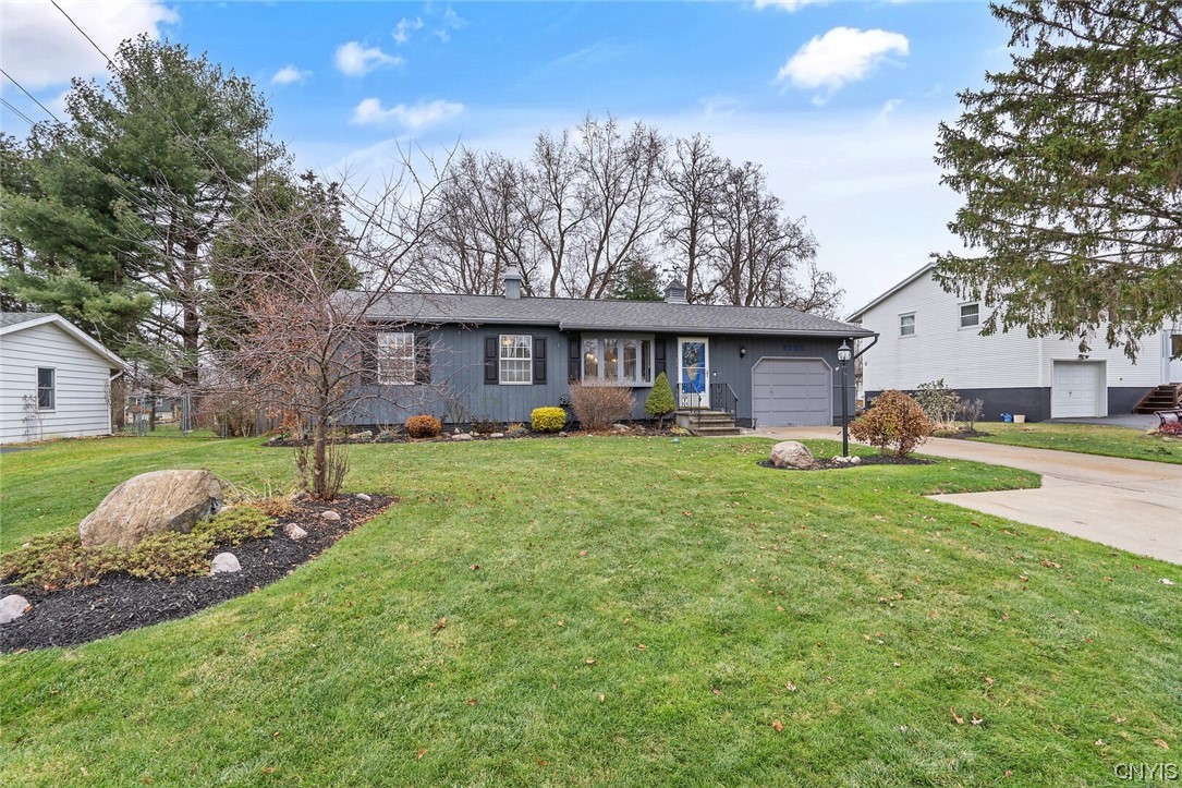 4285 Aurora Path Clay, NY 13090 - Photo 2 of 36