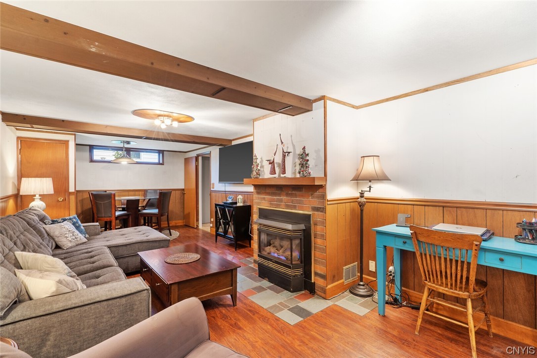 4285 Aurora Path Clay, NY 13090 - Photo 25 of 36