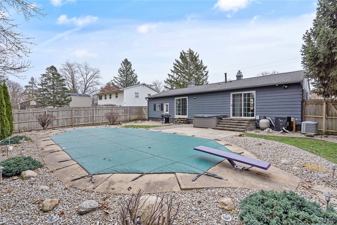 4285 Aurora Path Clay, NY 13090 - Photo 33 of 36