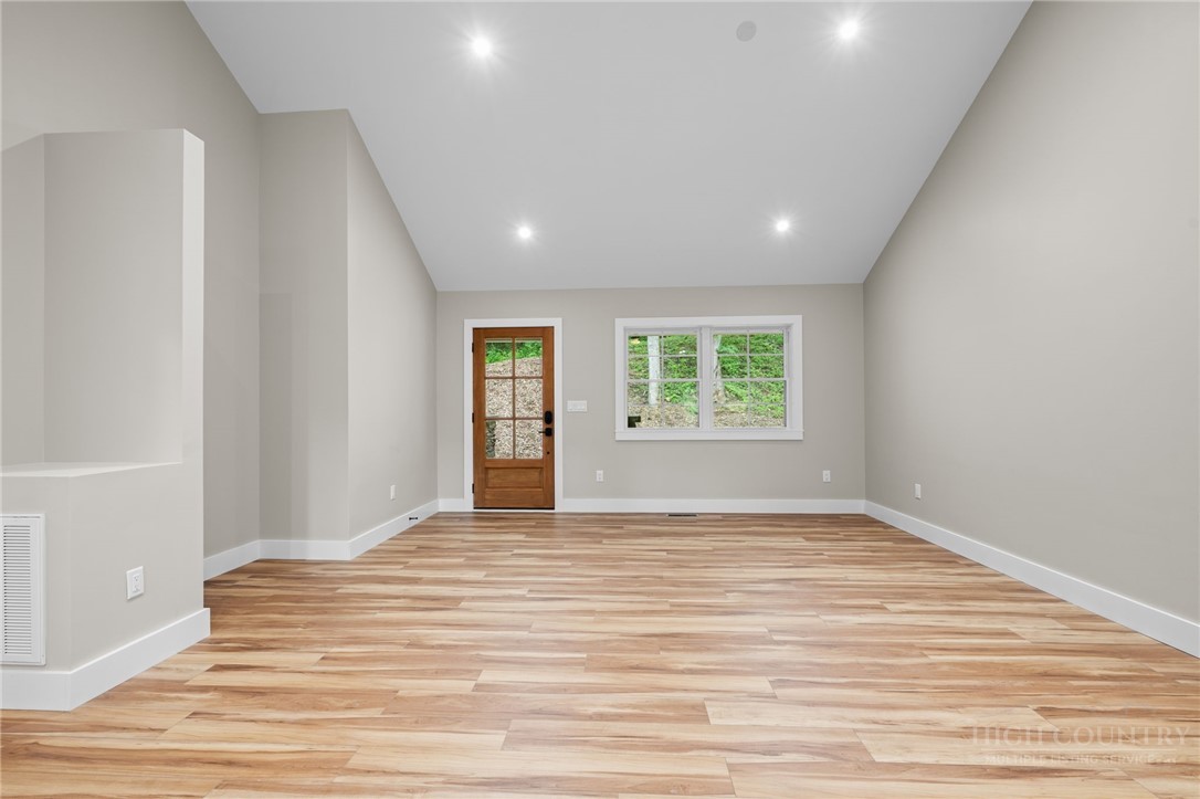 144 Warbler Way Boone, NC 28607 - Photo 10 of 37 Gallery Image 10