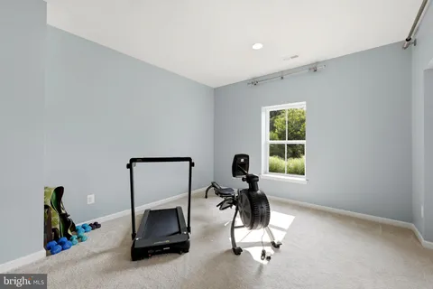 $1,170,000 | 18120 Ridgewood Place, Round Hill, VA 20141