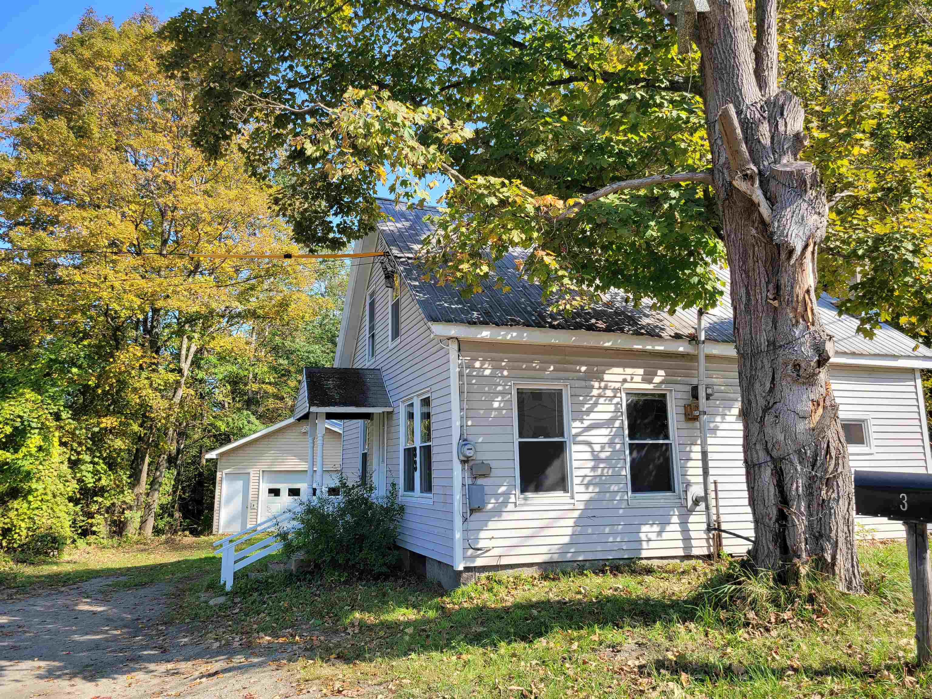 33 Mill Place Glover, VT 05839 - Photo 2 of 19