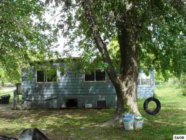 7708 Fenner Road Laingsburg, MI 48848 - Photo 2 of 2 40603-1.JPG