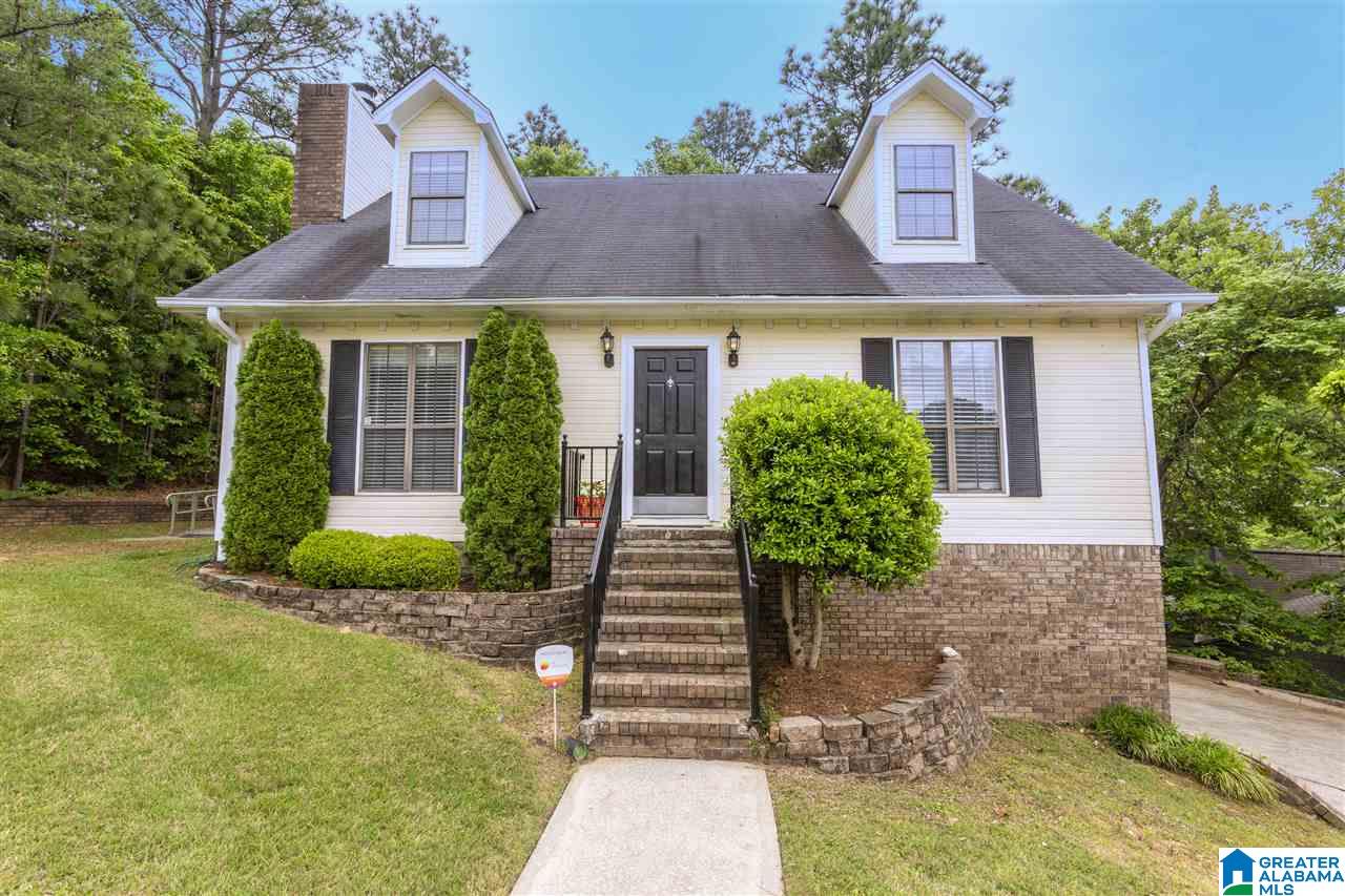 108 Spinnaker Lane Alabaster, AL 35007 - Photo 1 of 37