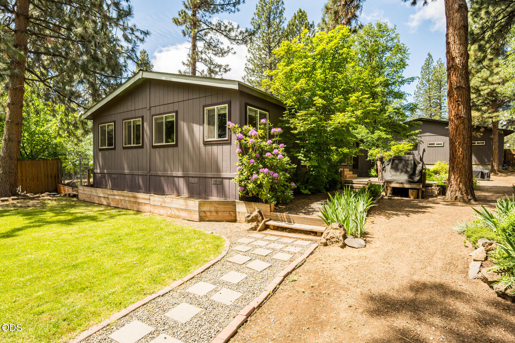 18948 Choctaw Road Bend, OR 97702 - Photo 35 of 49