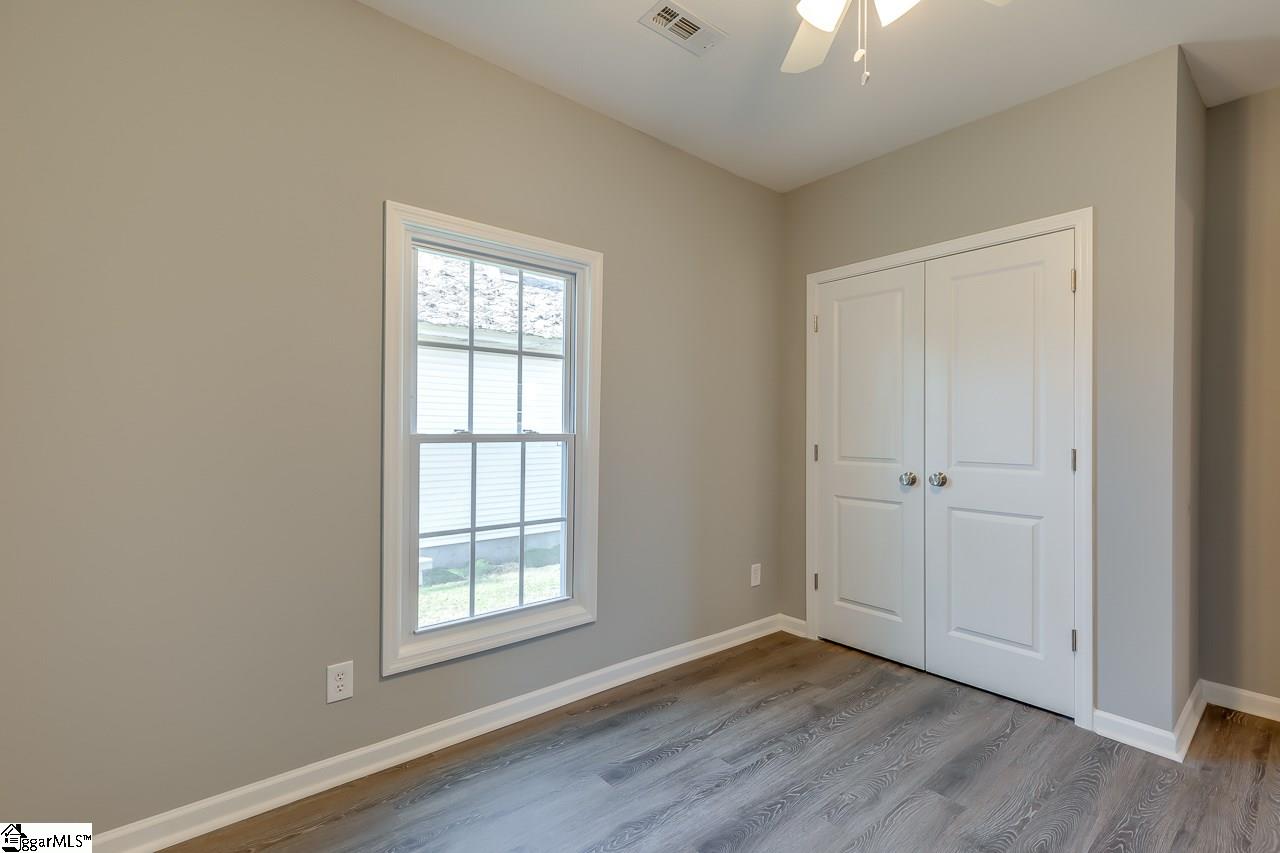 210 Moore Street Greer, SC 29651 - Photo 14 of 21 Gallery Image 14