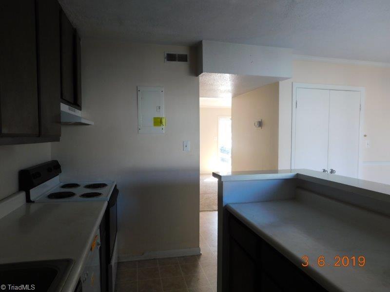5703 Bramblegate Road, Unit K Greensboro, NC 27409 - Photo 12 of 25 Gallery Image 12
