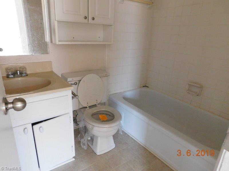 5703 Bramblegate Road, Unit K Greensboro, NC 27409 - Photo 3 of 25 Gallery Image 3