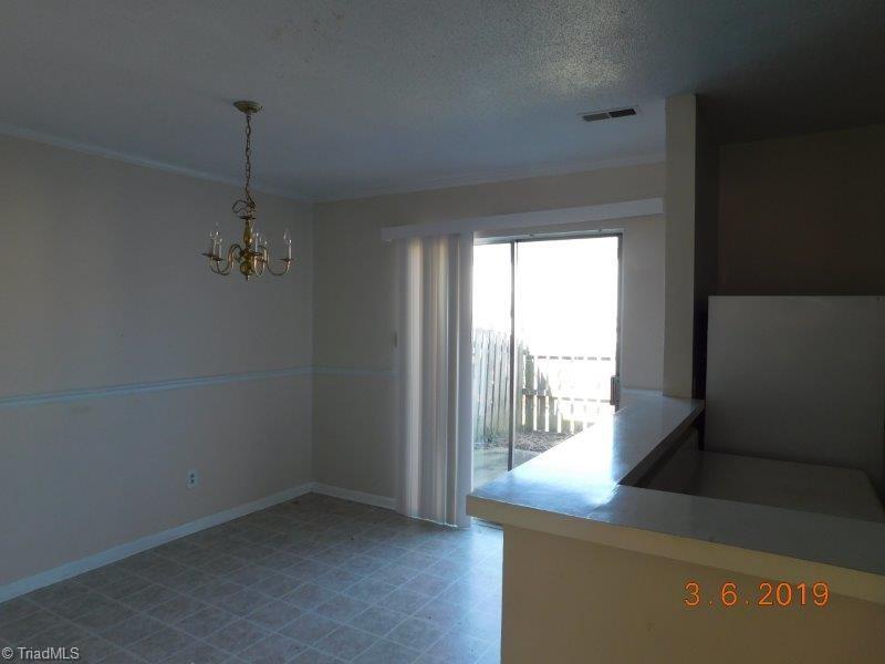 5703 Bramblegate Road, Unit K Greensboro, NC 27409 - Photo 21 of 25 Gallery Image 21