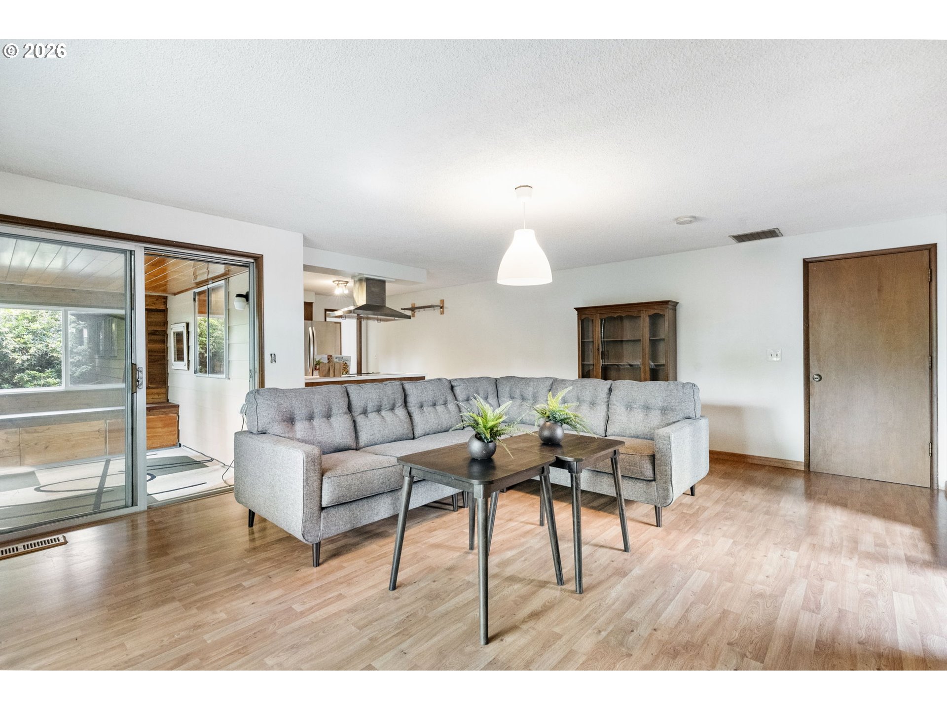 5875 Southwest 203rd Avenue Beaverton, OR 97078 - Photo 15 of 35