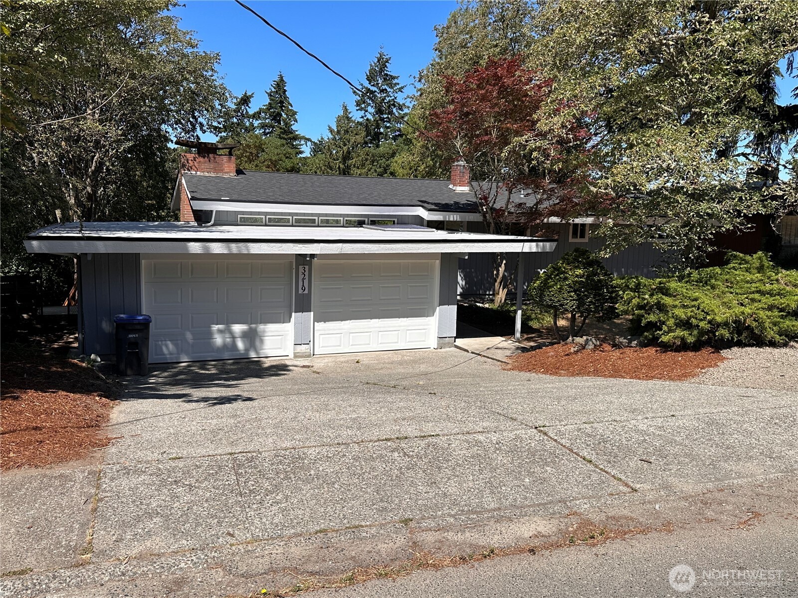 3219 Halverson Avenue Bremerton, WA 98310 - Photo 2 of 40