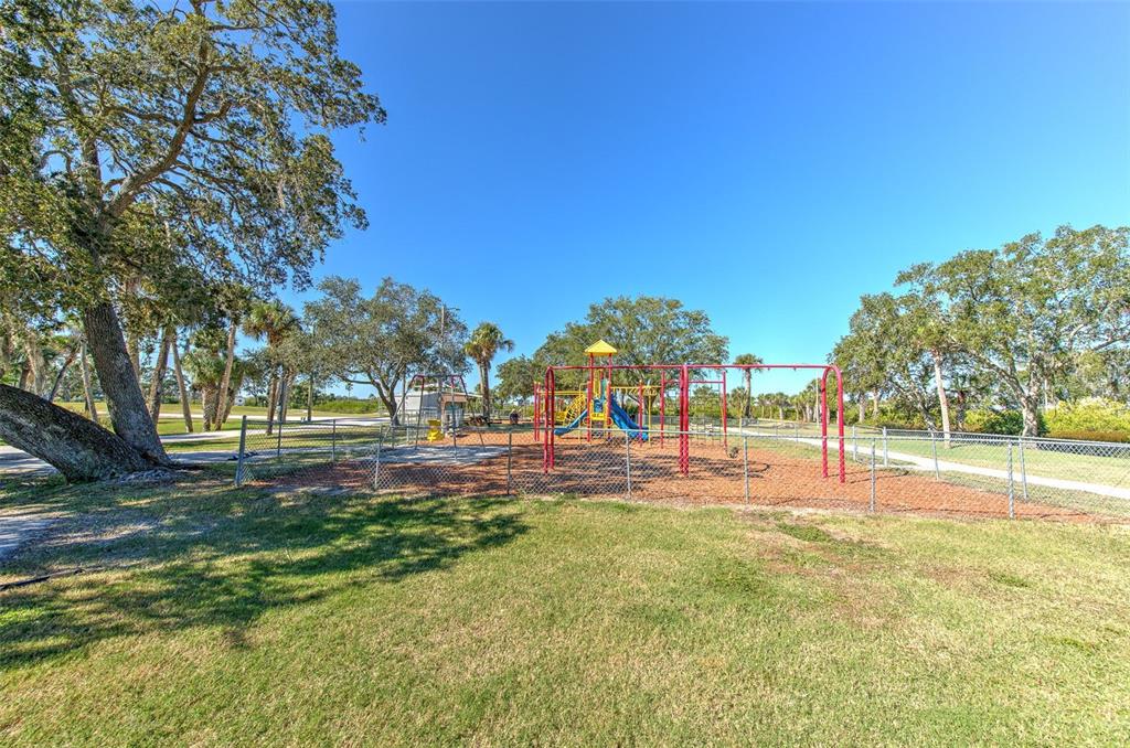 5415 Miles Boulevard Port Richey, FL 34668 - Photo 26 of 29