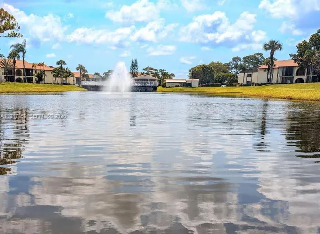 $1,600 | 5801 Whispering Pine Way, Unit A1, Lake Worth, FL 33463