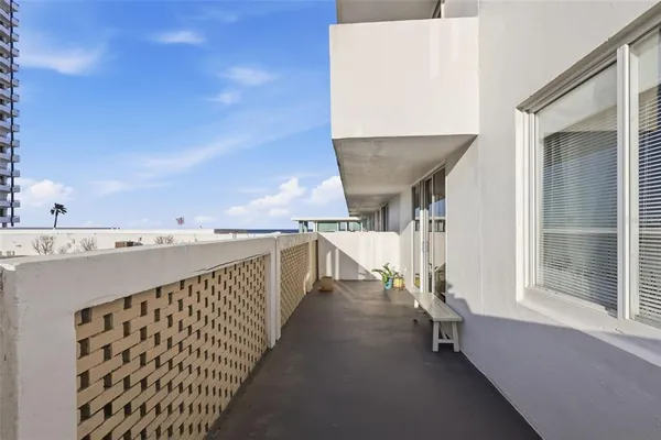 $160,000 | 2800 North Atlantic Avenue, Unit 105, Daytona Beach, FL 32118