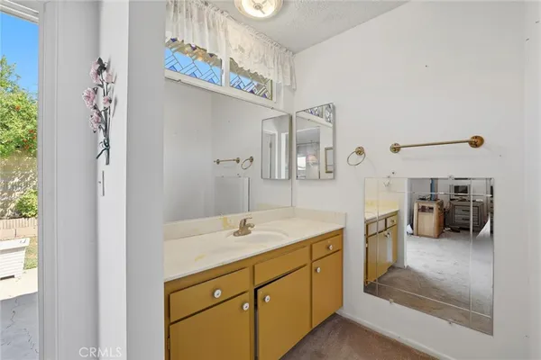 $925,000 | 19402 Benfield Avenue, Cerritos, CA 90703