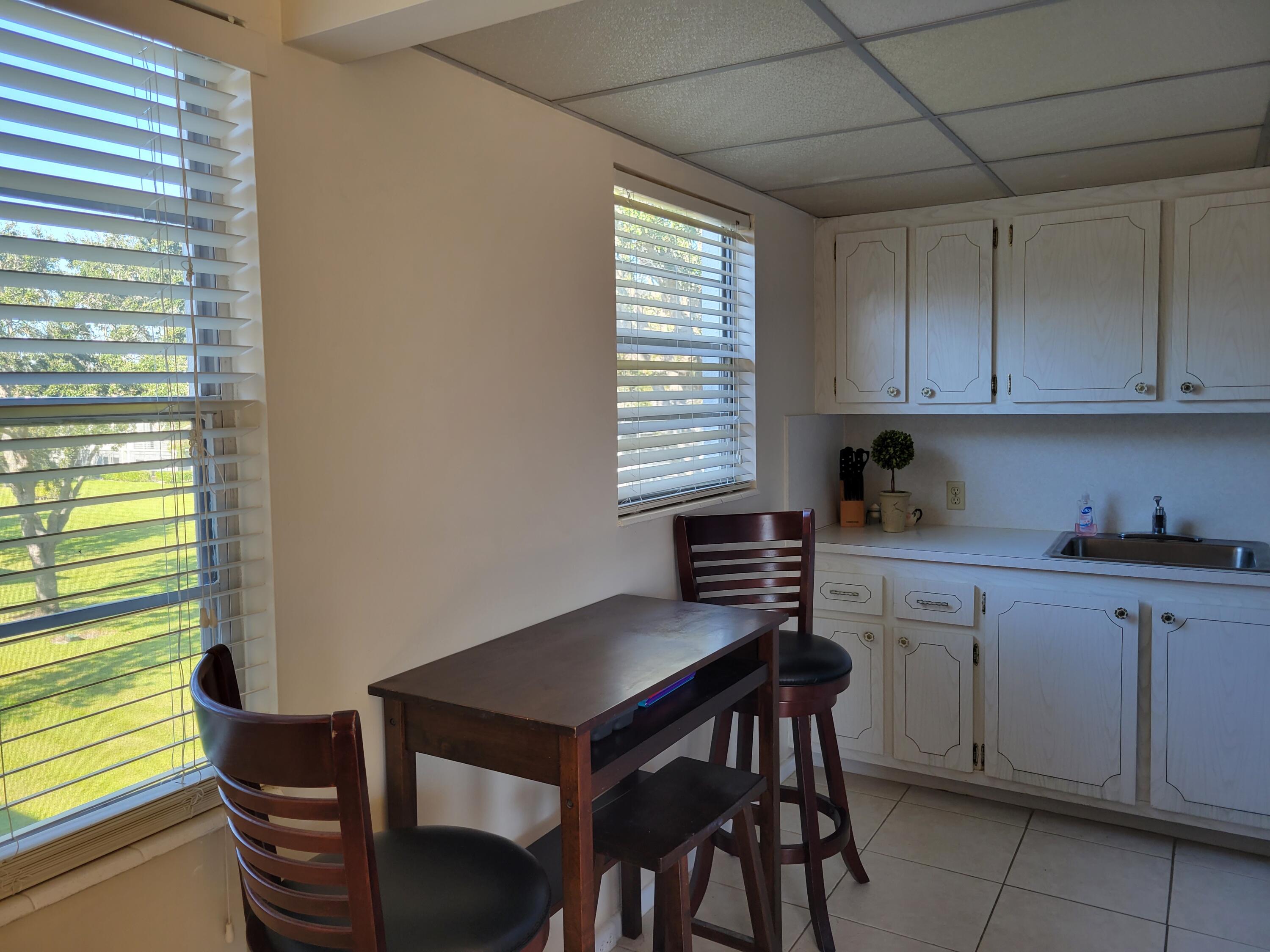 417 Mansfield I, Unit 417 Boca Raton, FL 33434 - Photo 15 of 50 20221210_113329