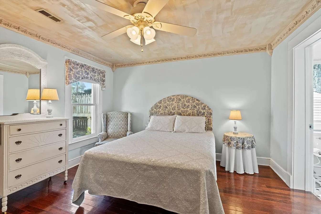 549 South Crest Road Chattanooga, TN 37404 - Photo 12 of 25