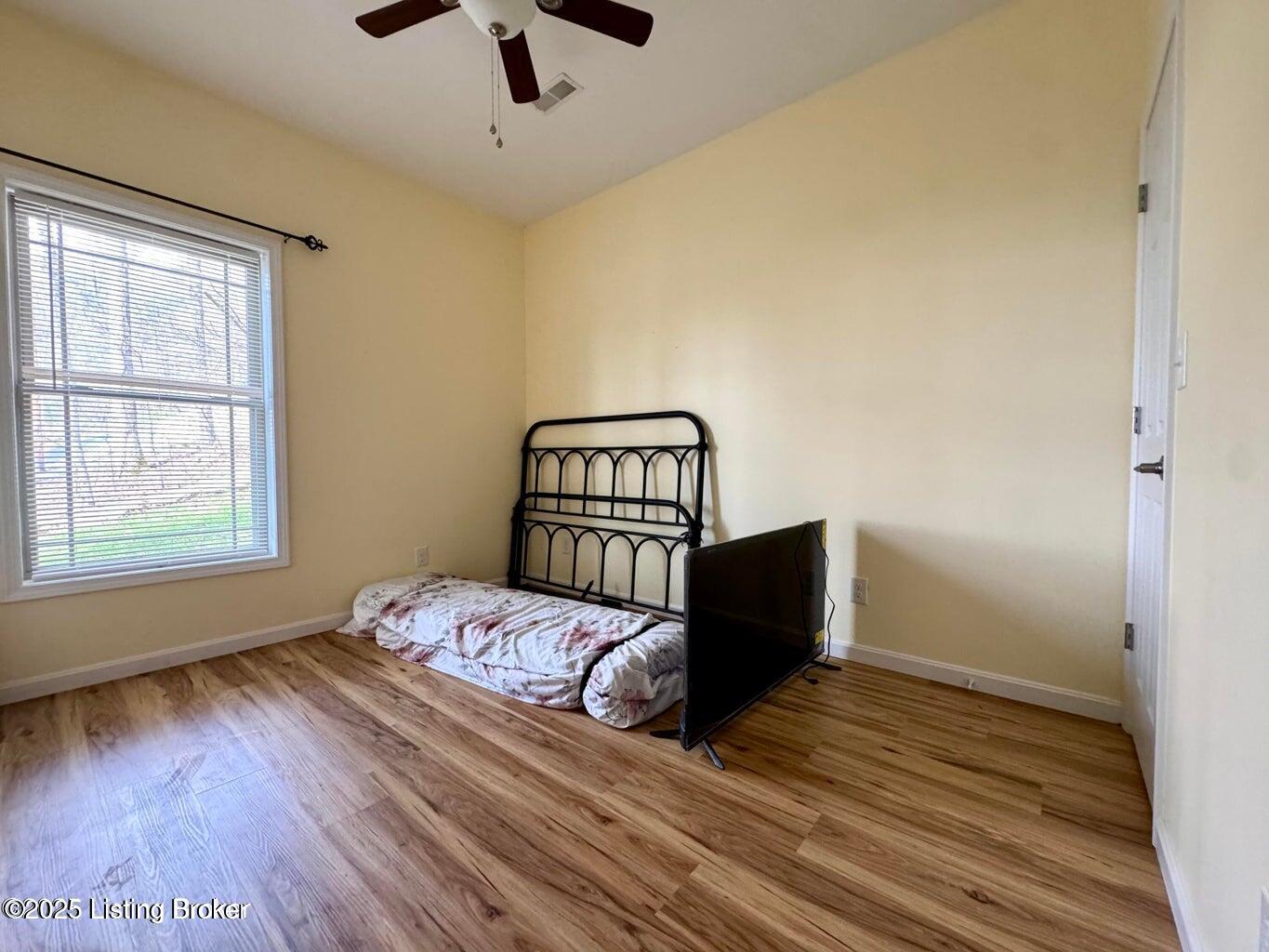 525 North Riverbend Road Leitchfield, KY 42754 - Photo 73 of 96 525-72
