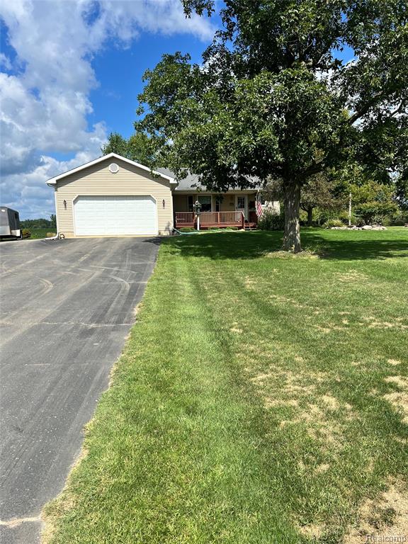 11771 Lehring Road Byron, MI 48418 - Photo 1 of 32 Gallery Image 1