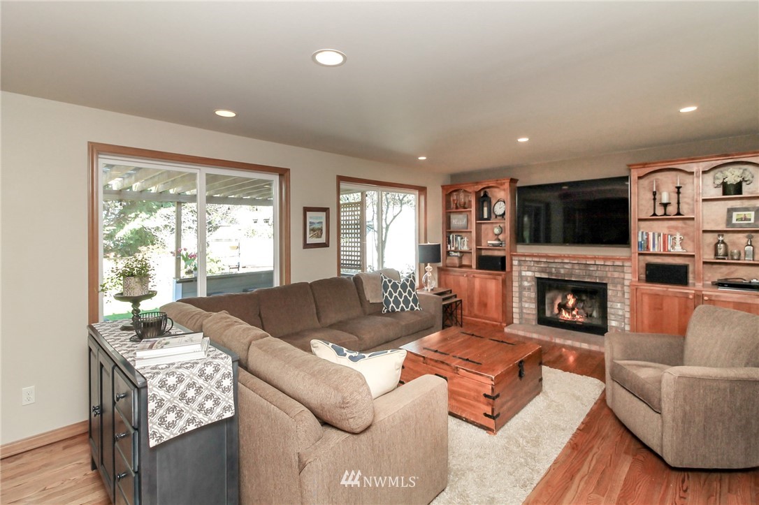 2011 239th Place Southeast Bothell, WA 98021 - Photo 12 of 31