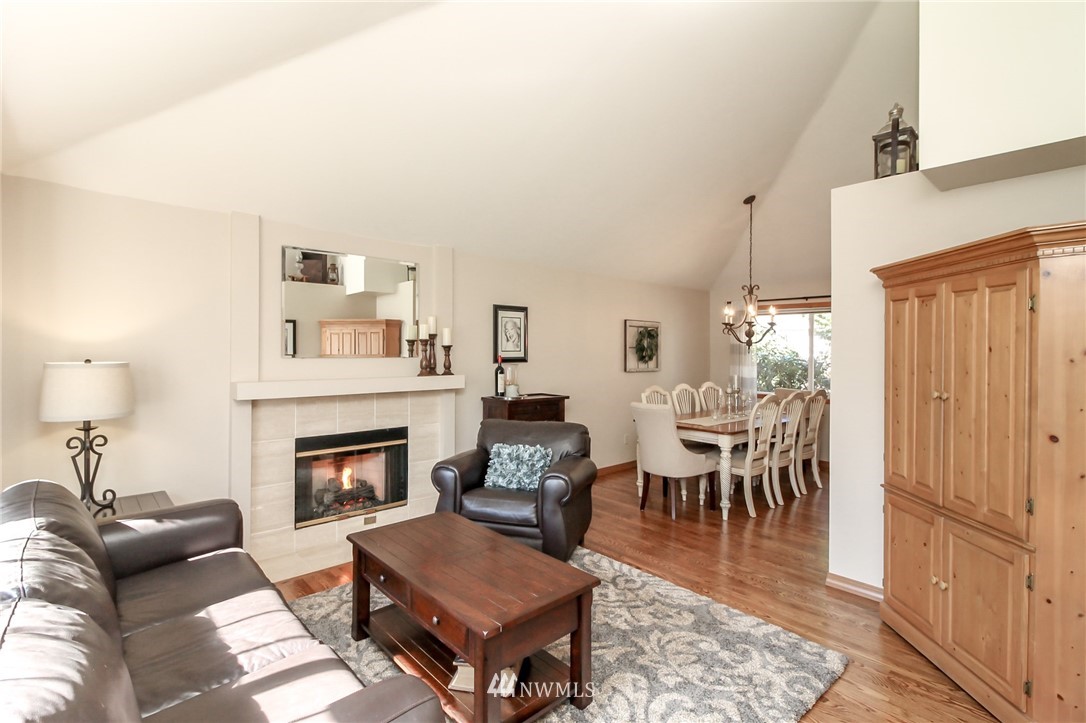 2011 239th Place Southeast Bothell, WA 98021 - Photo 14 of 31