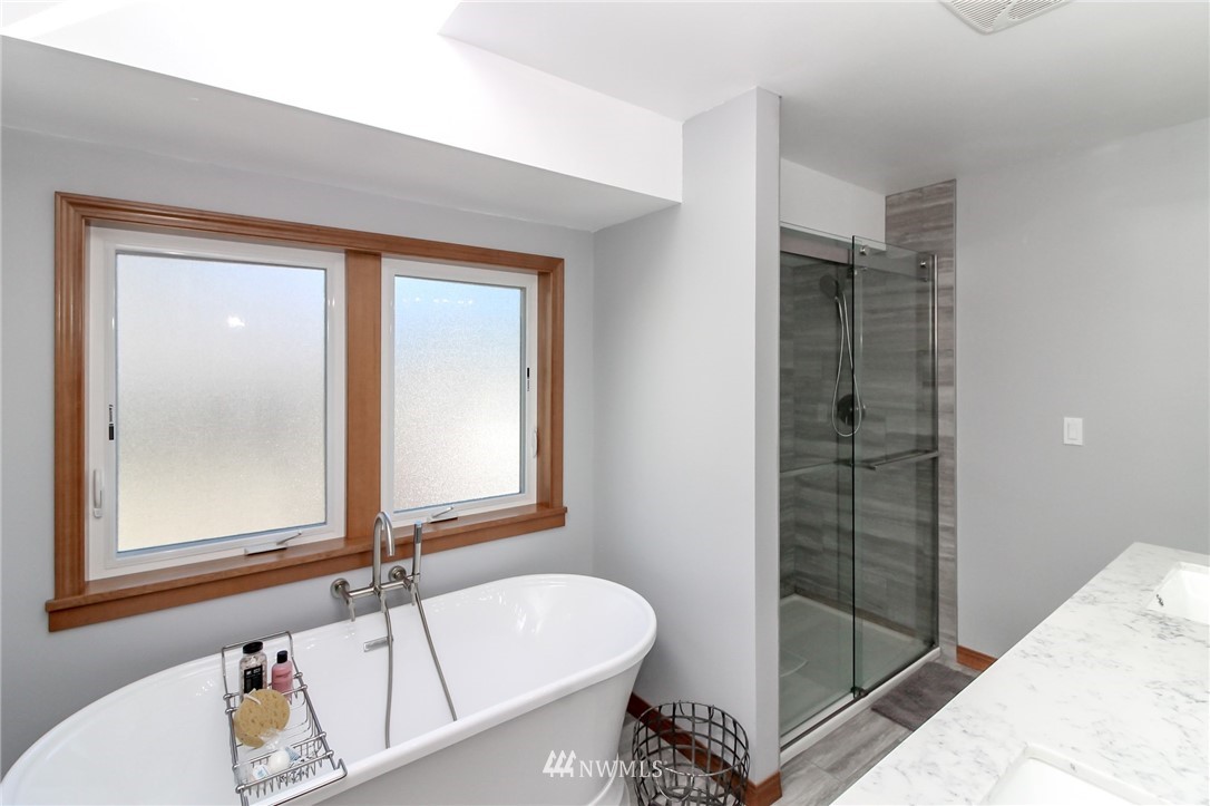 2011 239th Place Southeast Bothell, WA 98021 - Photo 21 of 31