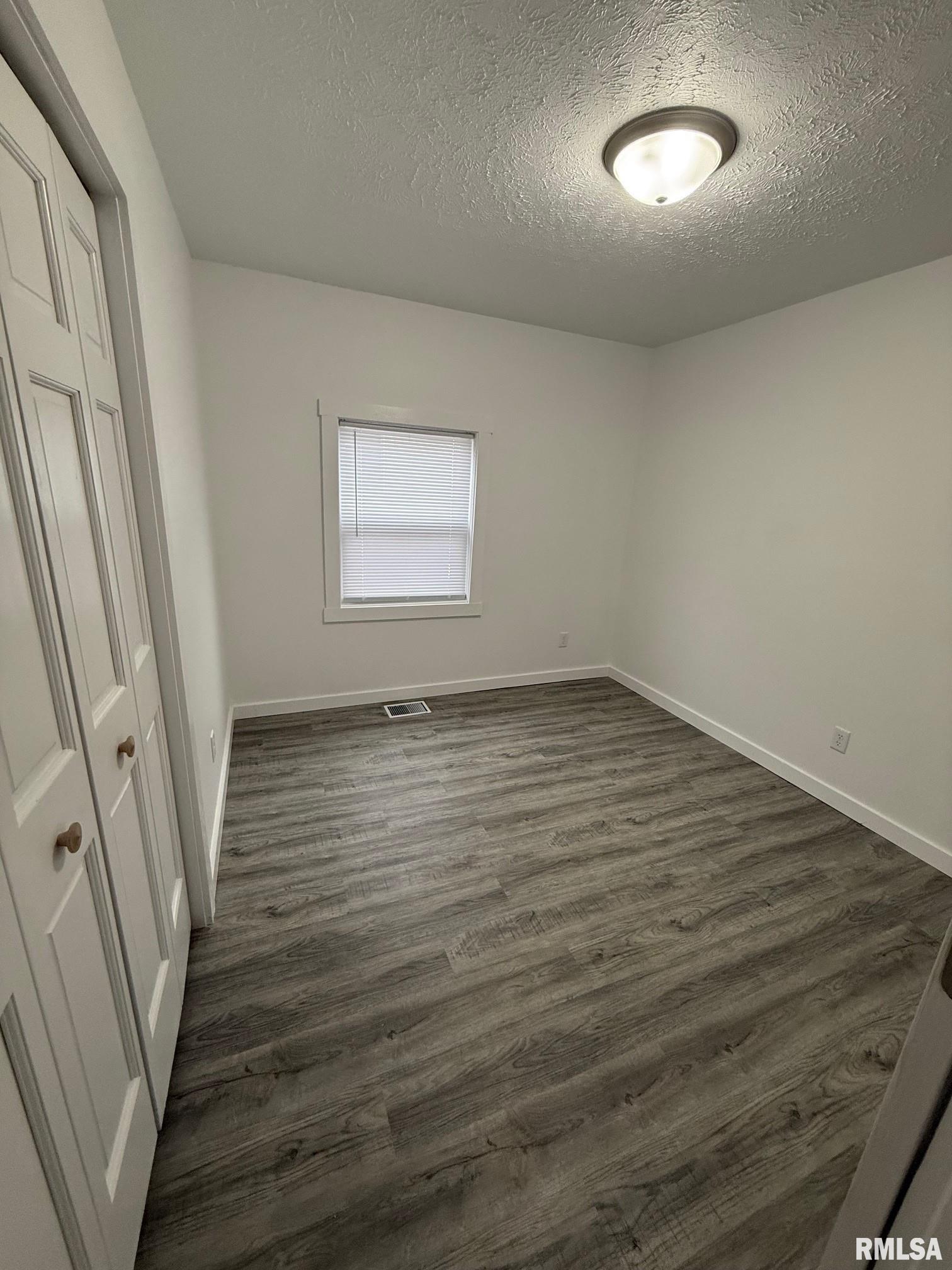 428 North Stephens Avenue Springfield, IL 62702 - Photo 8 of 18