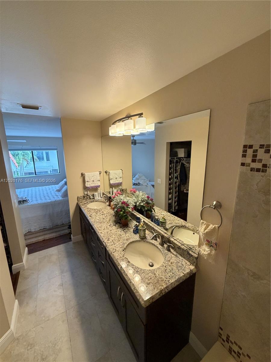 21719 Cromwell Circle Boca Raton, FL 33486 - Photo 43 of 85 MASTER BATHROOM