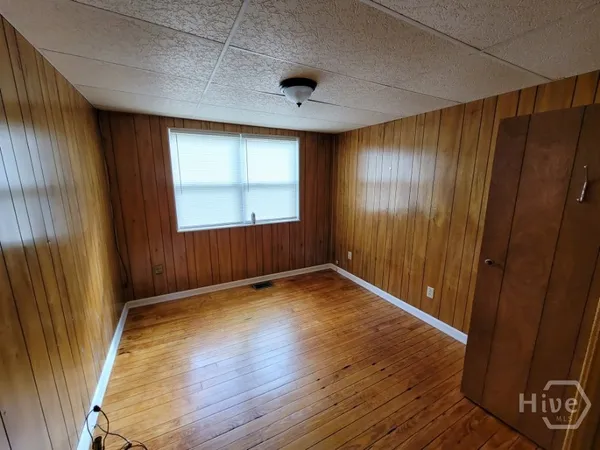 $1,500 | 127 Laurel Street, Richmond Hill, GA 31324