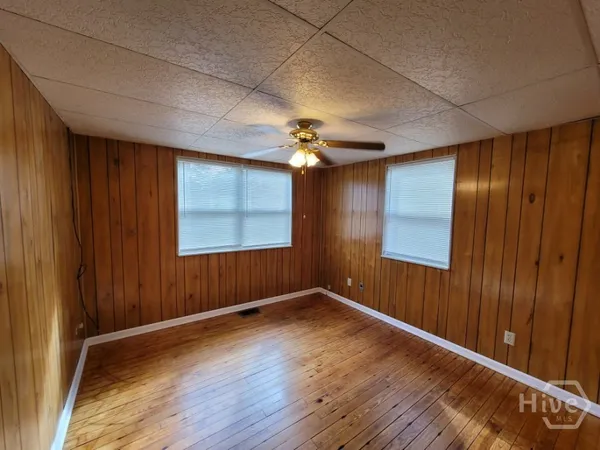 $1,500 | 127 Laurel Street, Richmond Hill, GA 31324